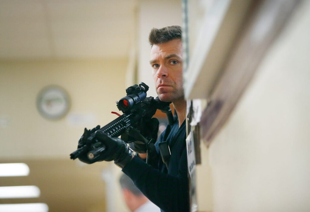 1 k4mUTLK4eC9bw5FC0l4uYg